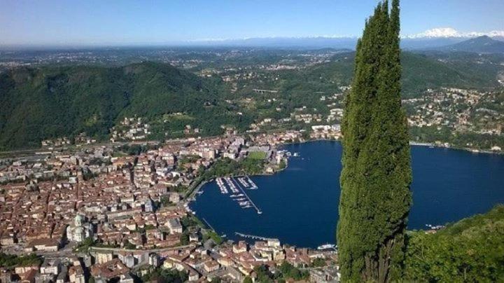 Antica Corte, Bilocale Nel Centro Storico Di Como Daire Dış mekan fotoğraf